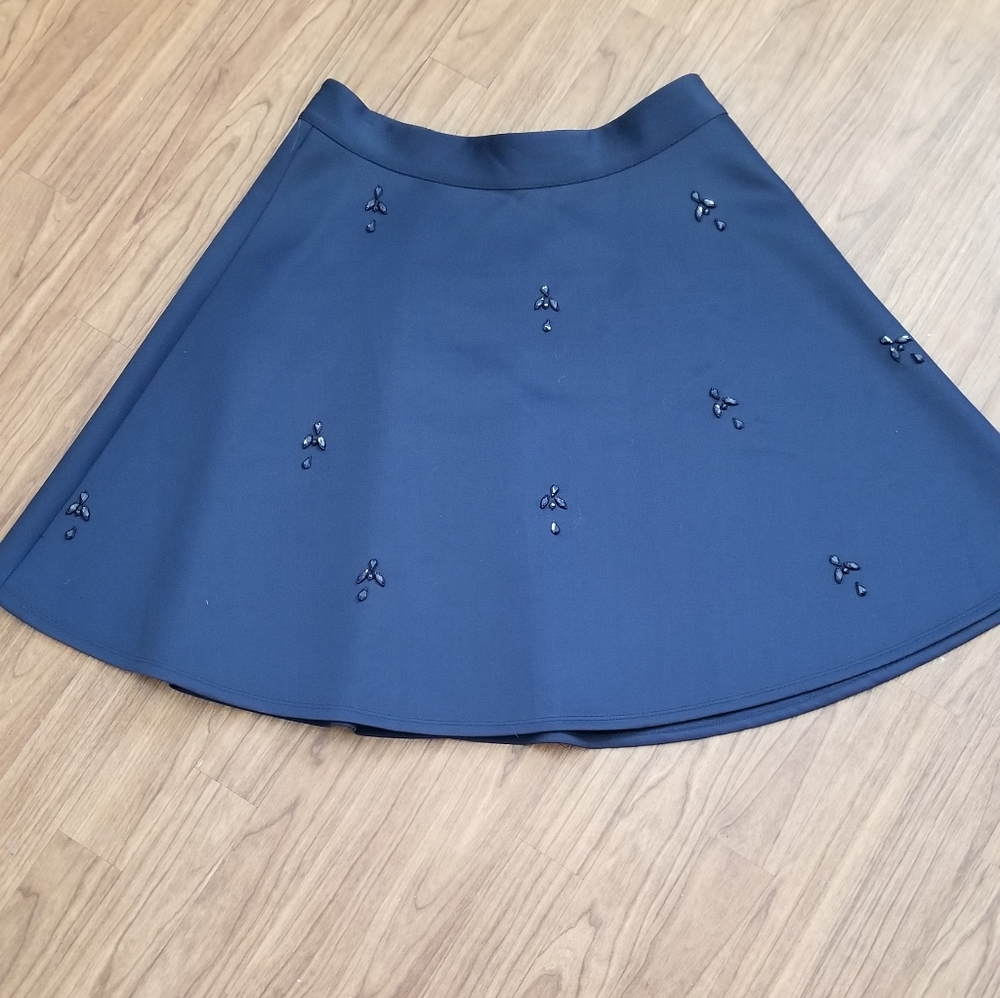 Full skirt